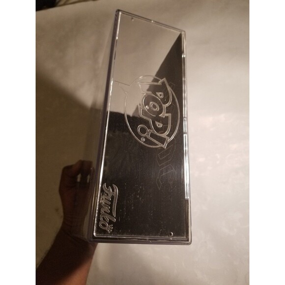 AC/DC Angus Young Back in Black Walmart Exclusive
#03 - Picture 6 of 6